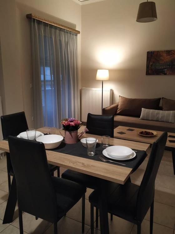 Apartament N&Μ Méthana Zewnętrze zdjęcie