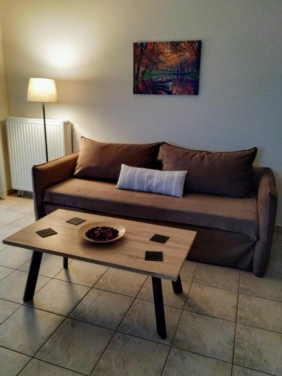 Apartament N&Μ Méthana Zewnętrze zdjęcie